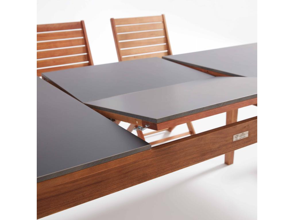 Table - Wood - Brown