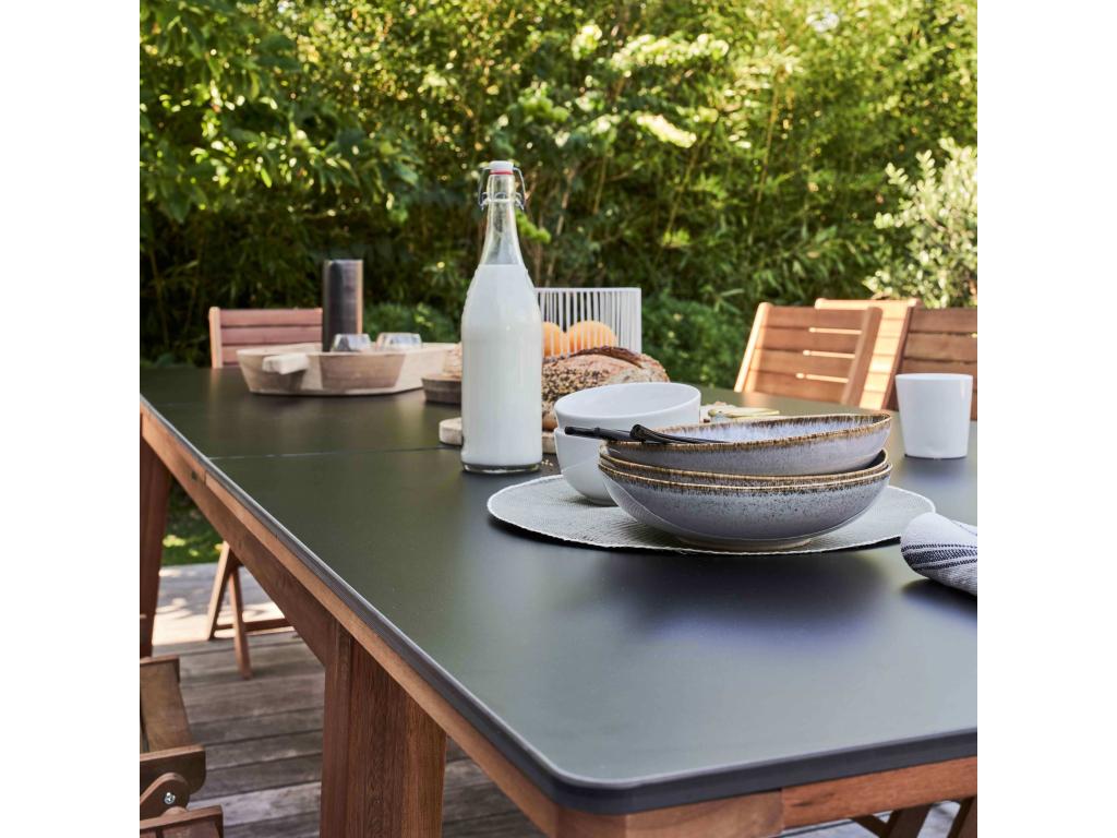 Table - Wood - Brown