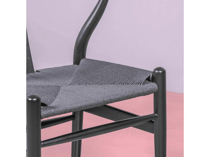 Chair - Wood - Black